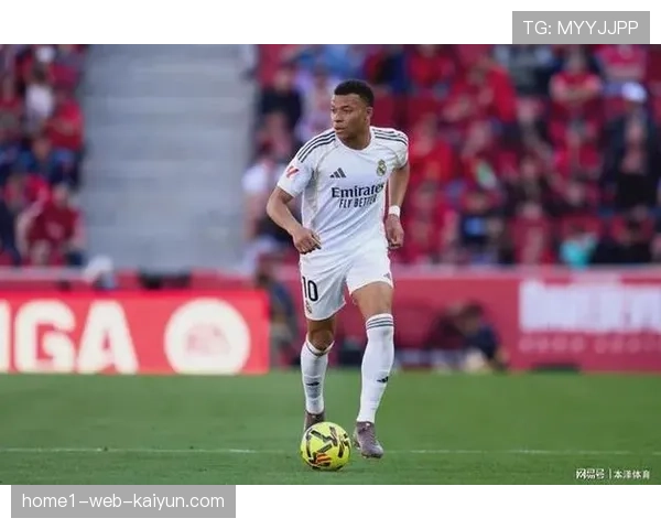 维达特穆里奇19球紧追姆巴佩 马洛卡神锋冲击金靴